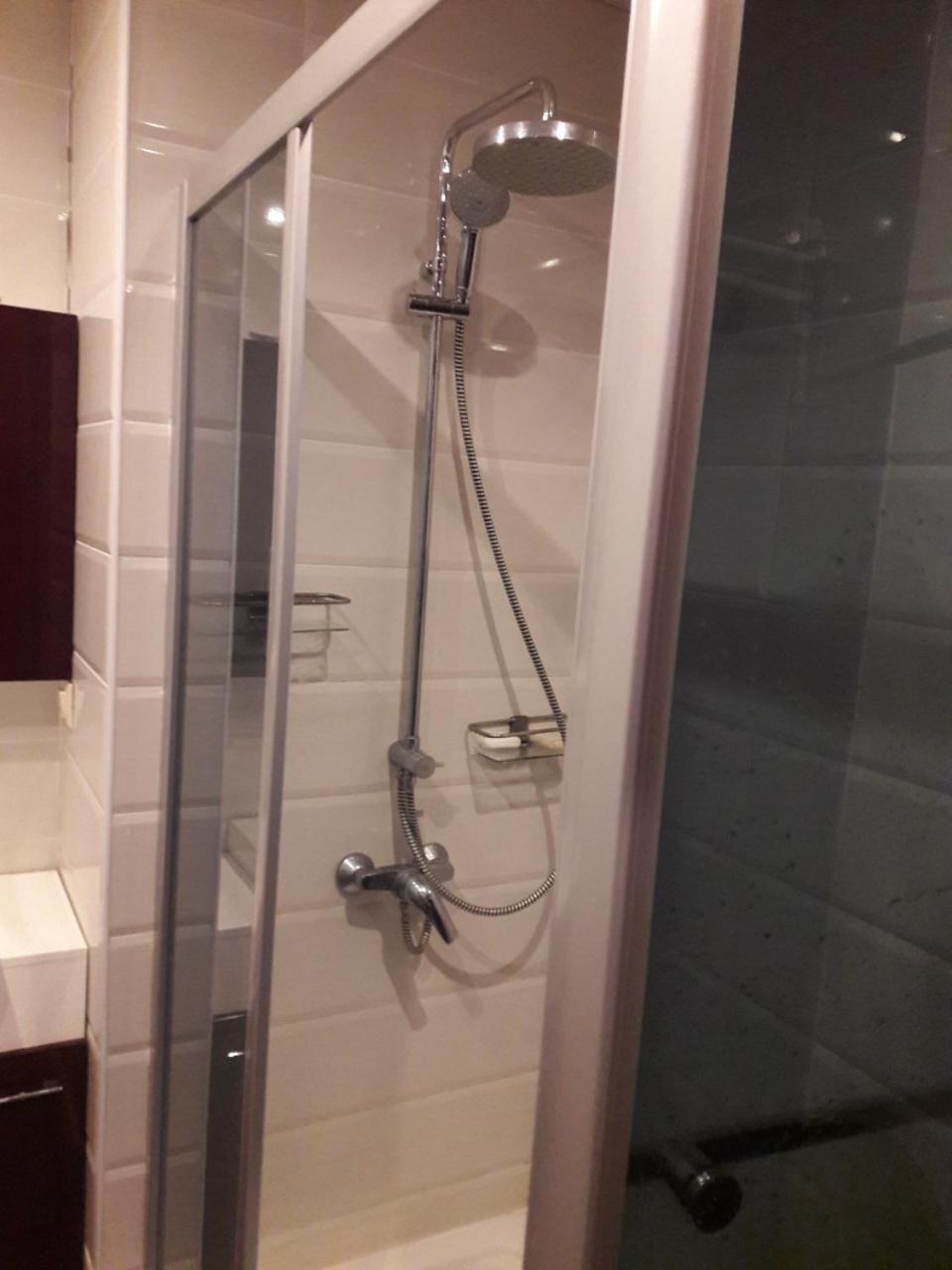 Apartment On Kobaladze Str 2 Batumi Kültér fotó